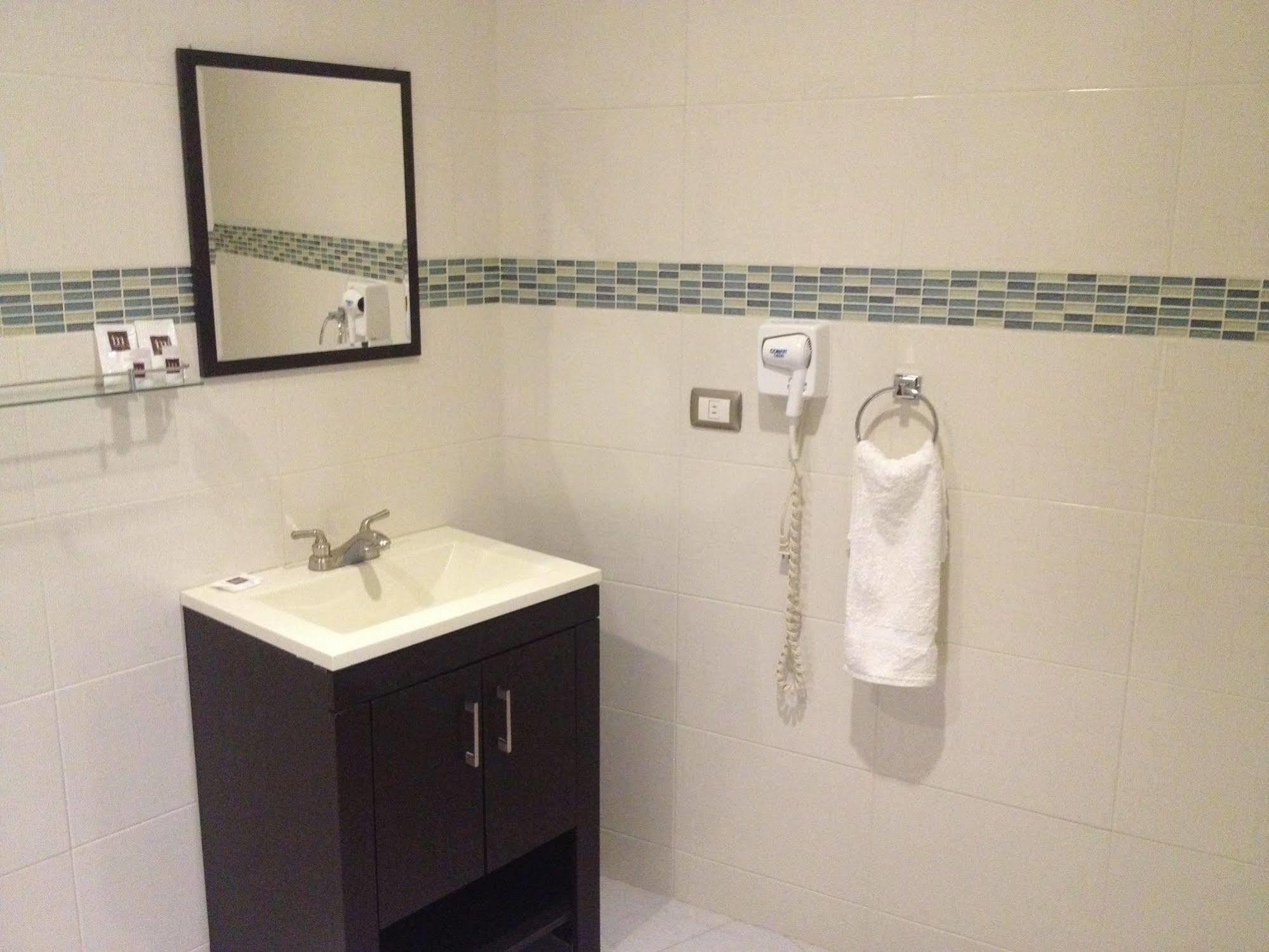 Hotel Majova Inn Xalapa Bagian luar foto