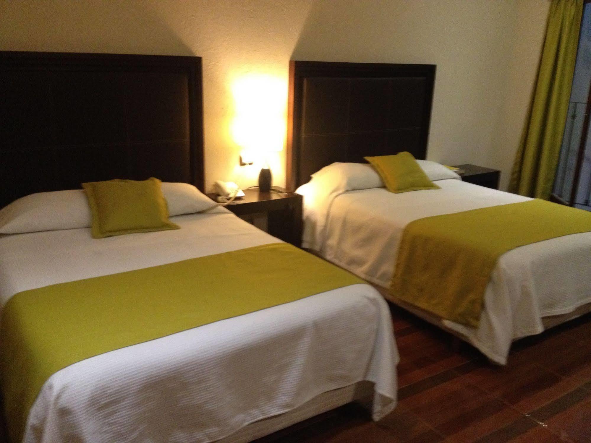 Hotel Majova Inn Xalapa Bagian luar foto